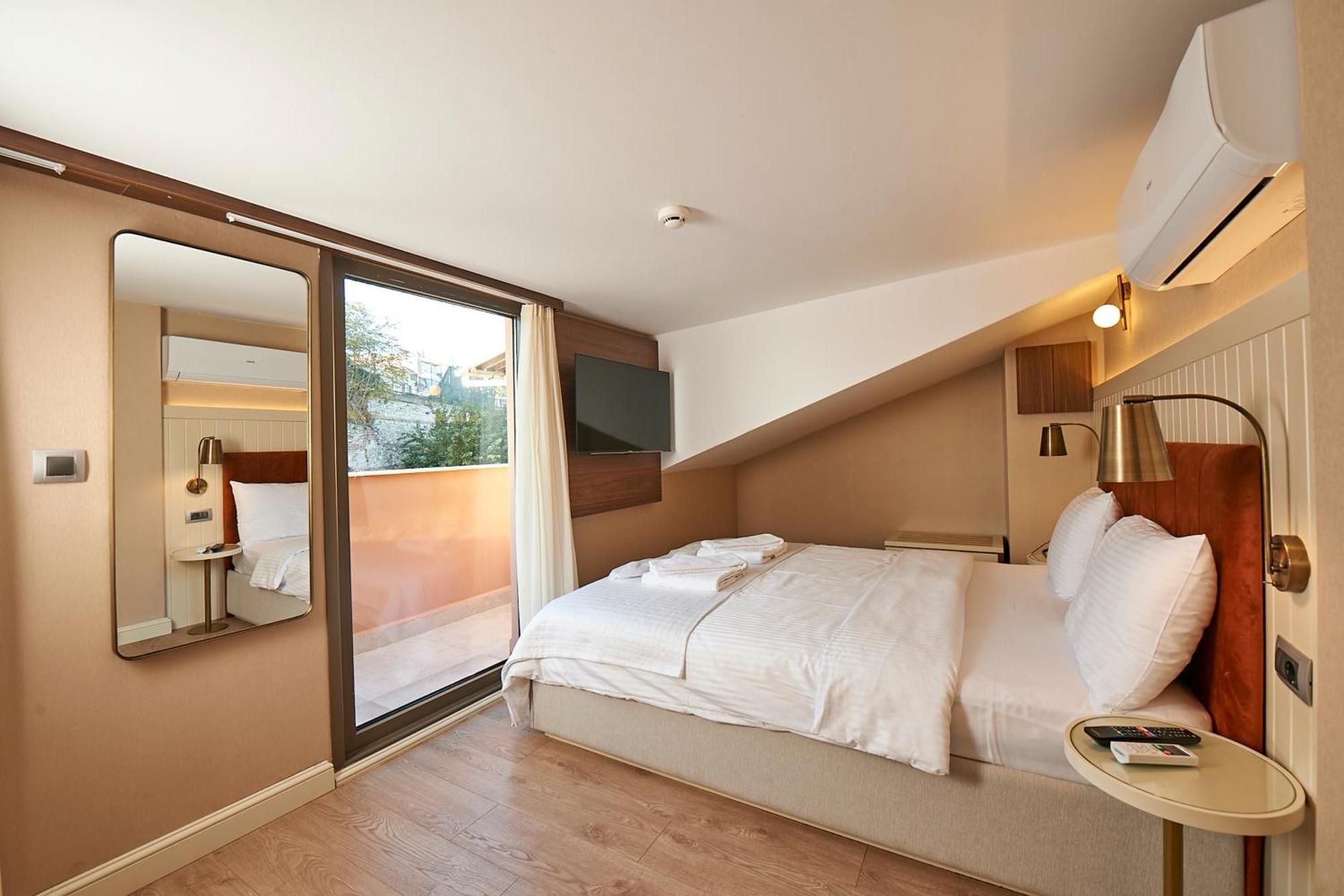 Saratoga Hotel Sultanahmet อิสตันบูล ภายนอก รูปภาพ